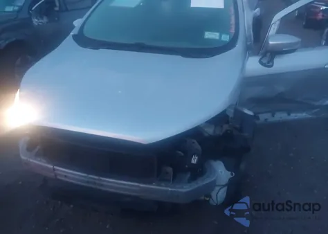 2019 Ford Ecosport Titanium z USA, uszkodzony, nr VIN MAJ6S3KL6KC267633